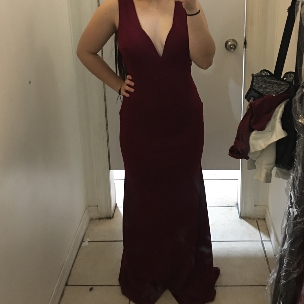 Maroon prom dress